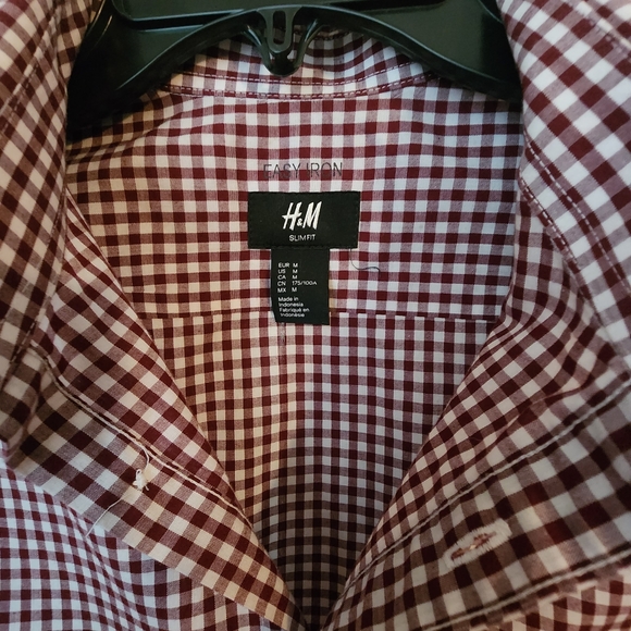 H&M slim fit easy-iron button front shirt. Mens M - Picture 4 of 13